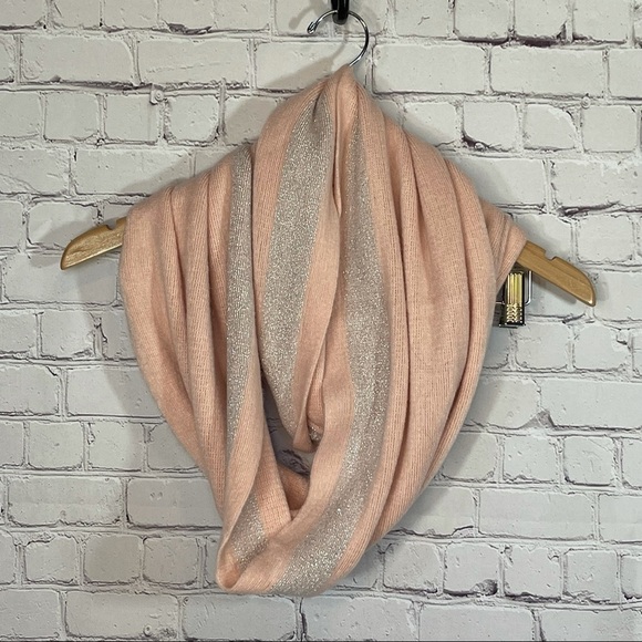 Calvin Klein Accessories - NWT Calvin Klein Infinity Winter Scarf